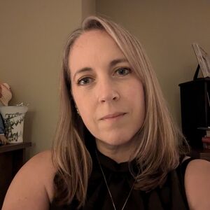 Meet your Posher, Juliana